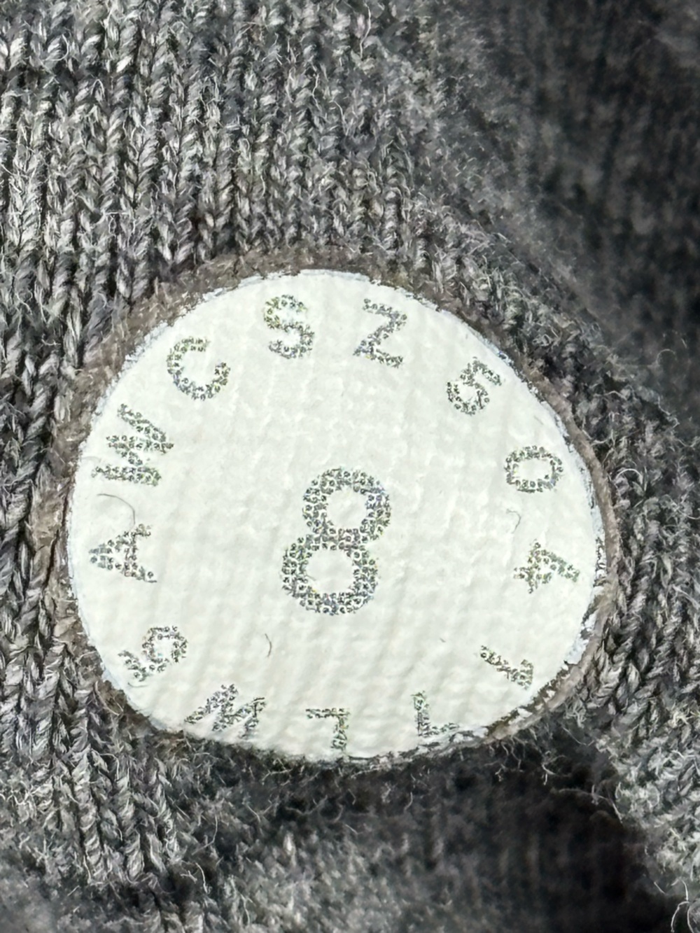 Lululemon | Free To Roam Jogger‎ | Size 8 | Excellent condition!! - Picture 9 of 9